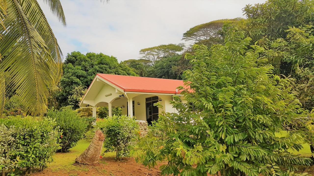 Huahine - Tipanier House Villa Haapu Exterior foto